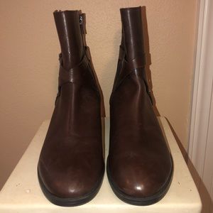🎉🎉 BROWN RALPH LAUREN BOOTIES 🎉🎉
